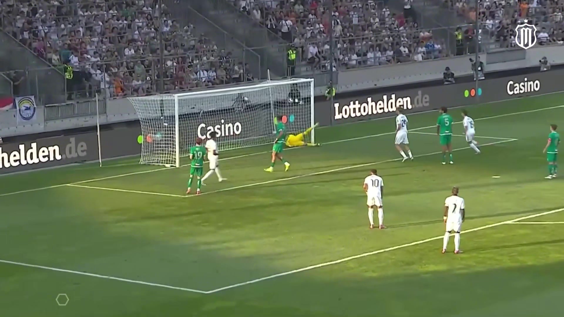 皇马领先迪亚斯精准传中米利唐头球吊射破门