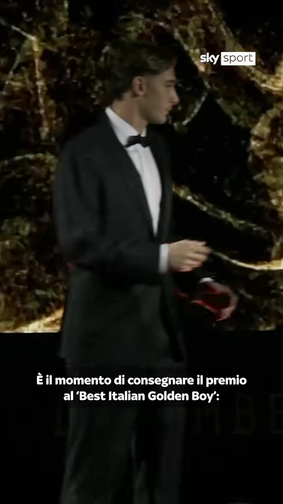 新托尼恭喜国米新星皮奥荣获2025年度意大利金童奖