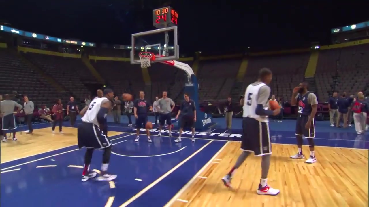 詹姆斯这丝滑天钩杜兰特这秉性都学不会