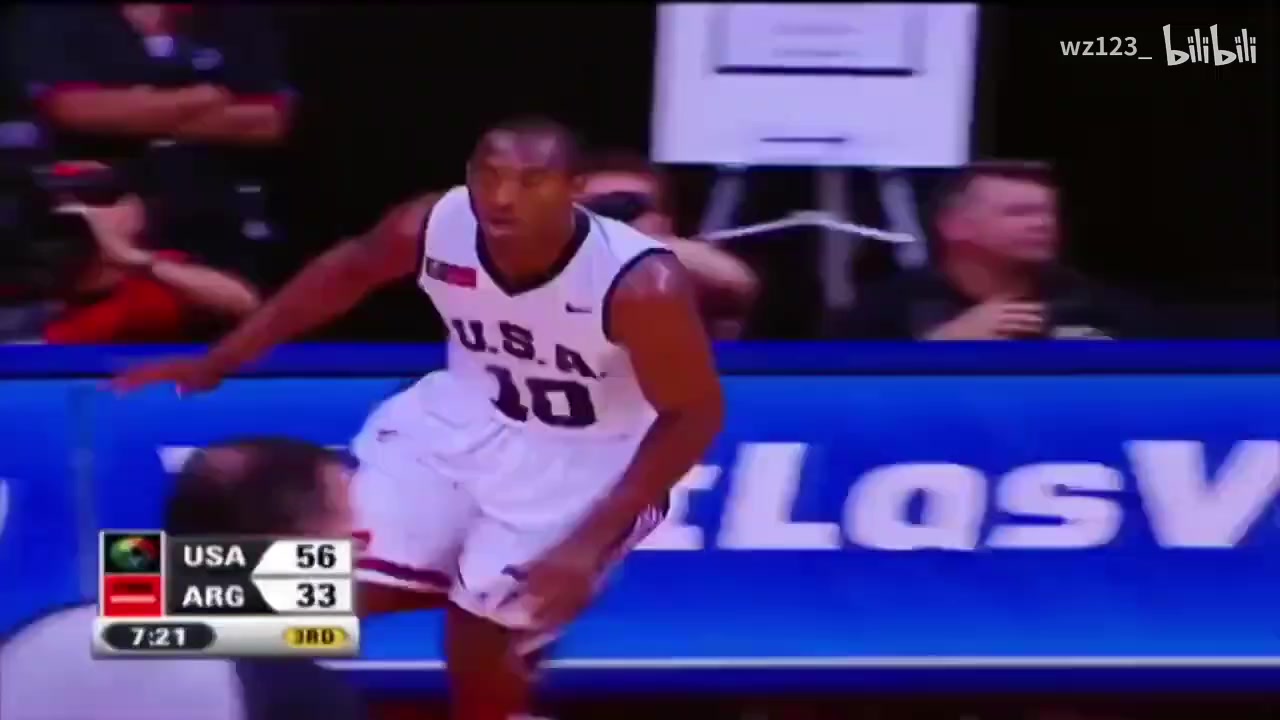 如日中天科比07男篮美锦赛高光精华所到之处只有欢呼声