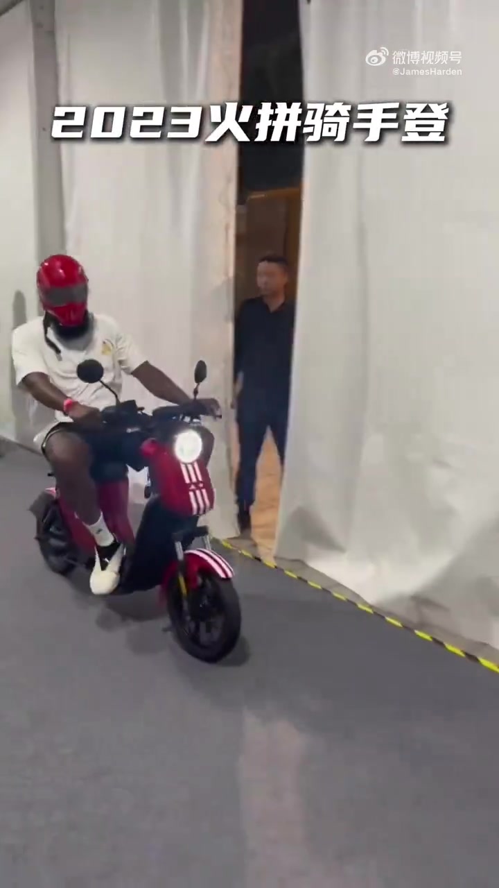 登要来了哈登微博晒出此前回忆预热八月中国行