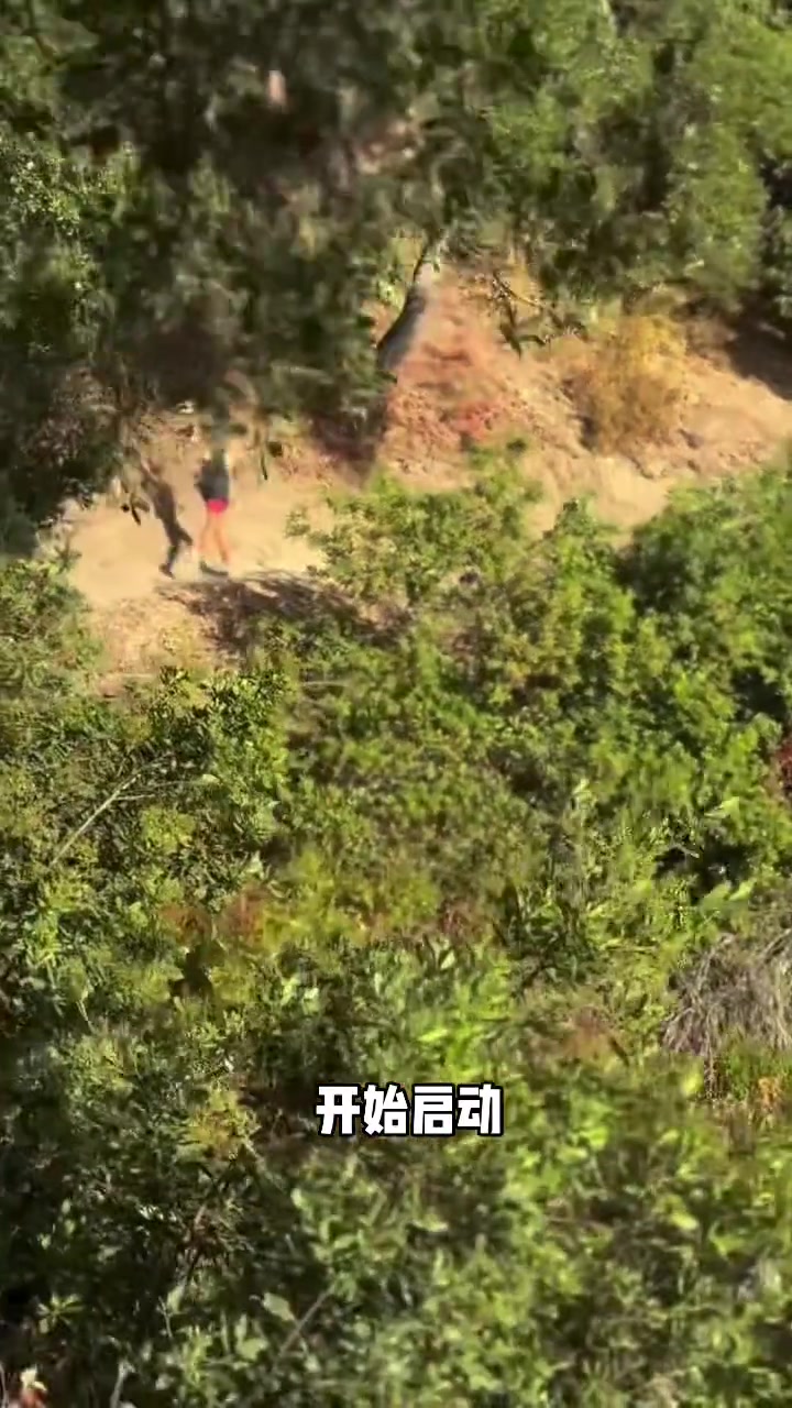 库里开启狂野跑山训练 不得不说他这心肺是真强啊