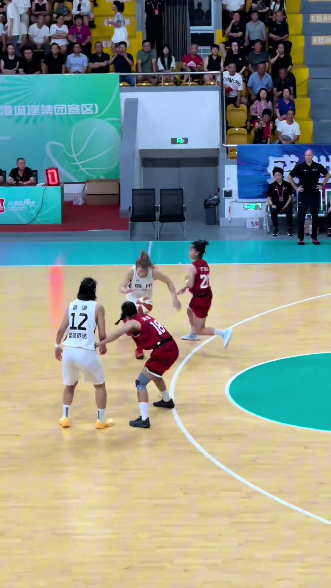 李梦状态看着很好啊如果亚洲杯带她会不会结局有所不同