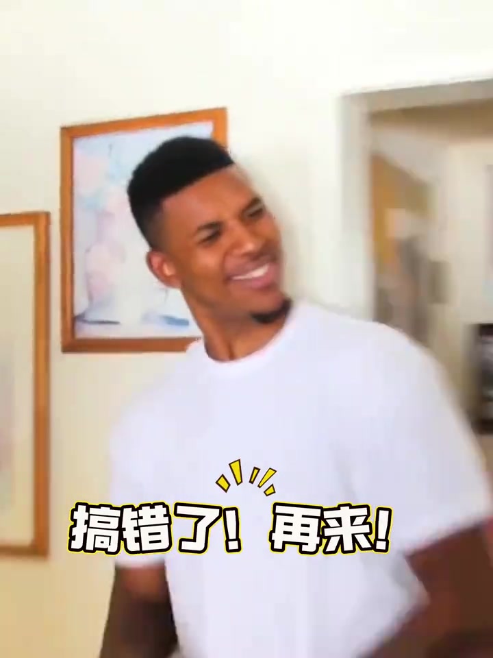 足篮两开花来看看周玲安这颠球什么水平