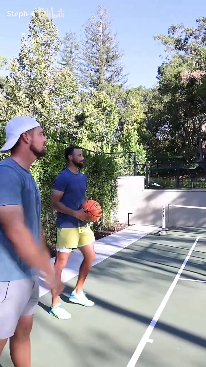 历史三分王库里教给你他的投篮技巧