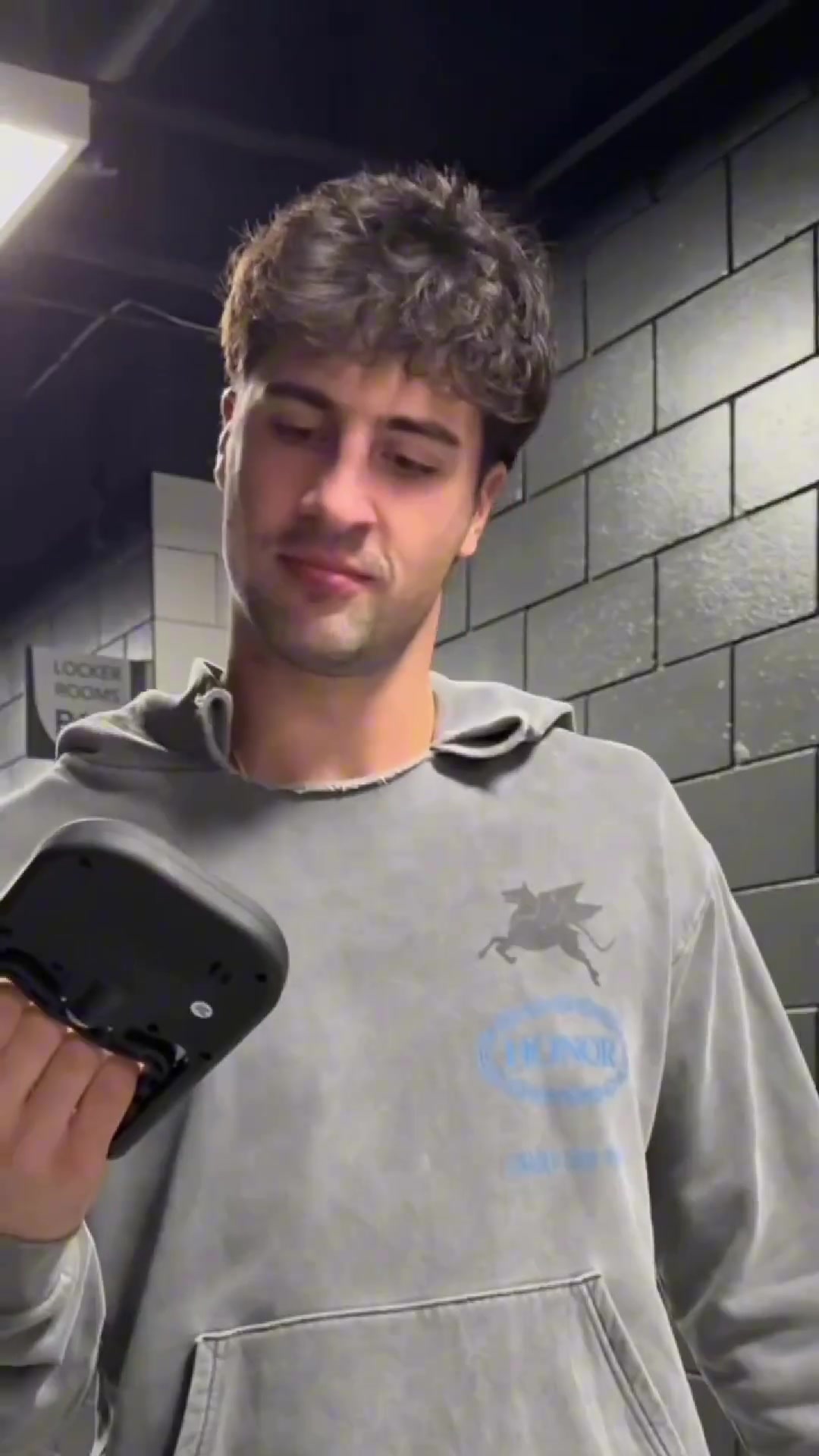 猜猜谁是开拓者队里的握力之王