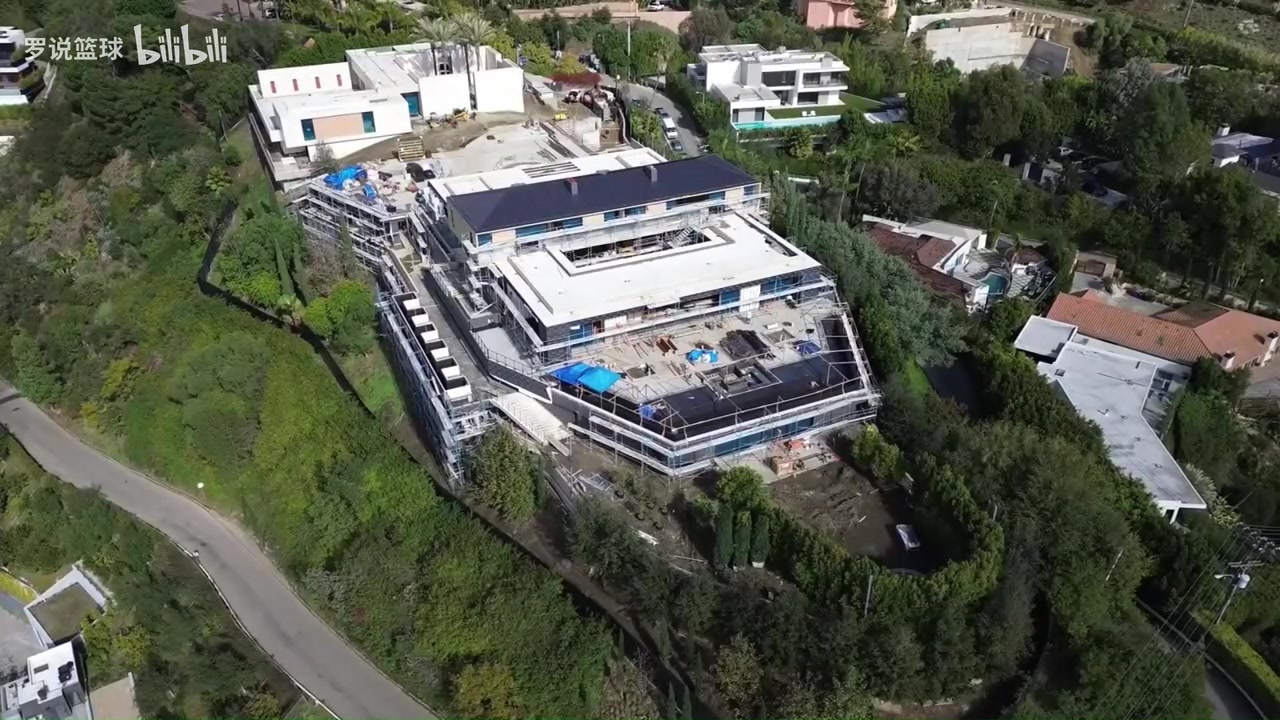 航拍詹姆斯在建豪宅进度曾被曝光豪掷3700万美元买下地皮