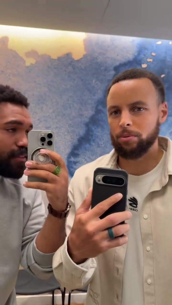 懂行的来看看库里的新手机是啥牌子的