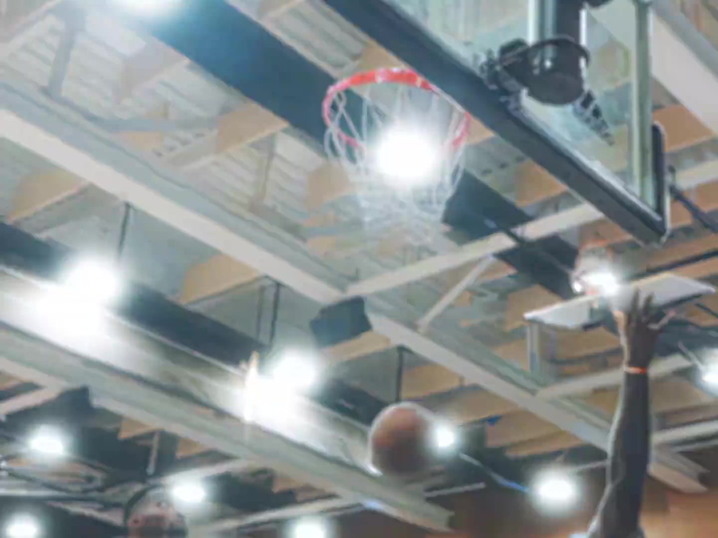 带你感受下詹姆斯的野球局