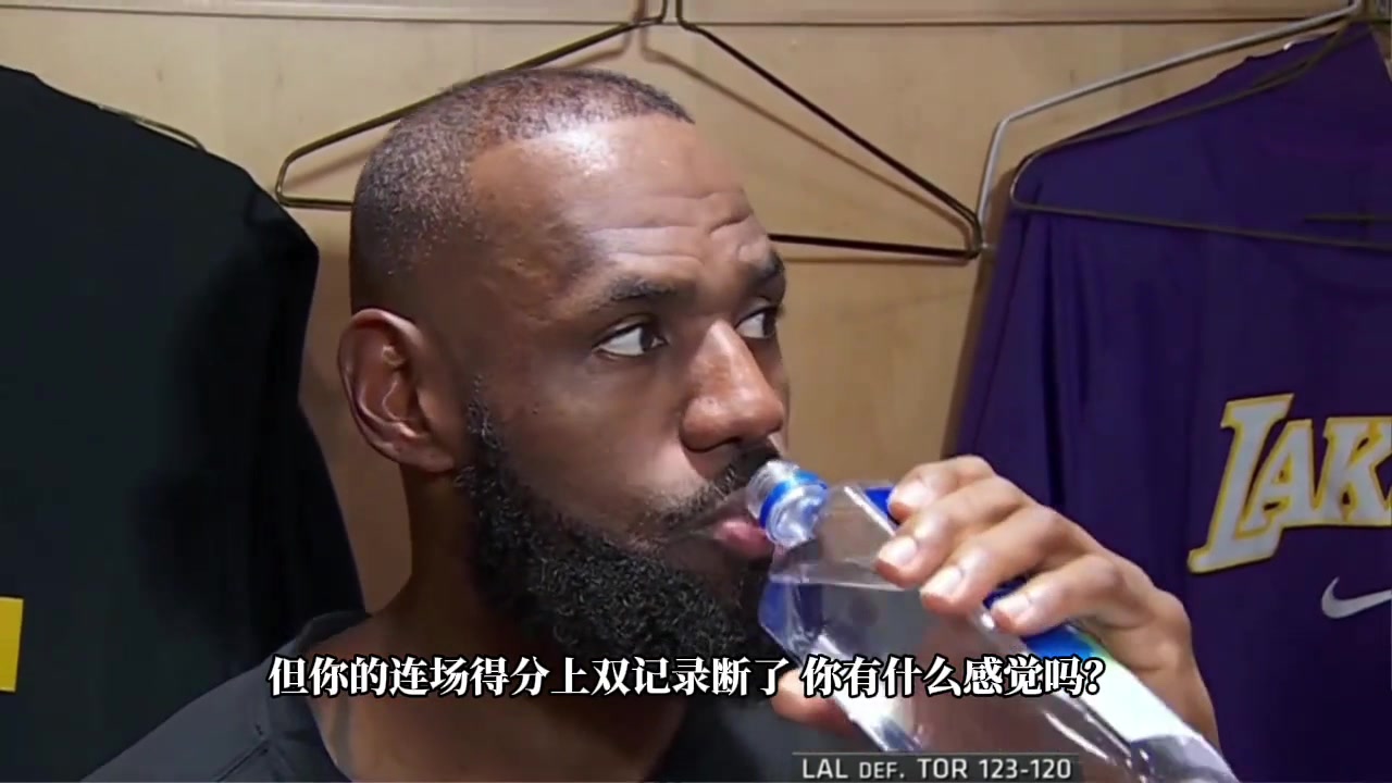 聊本场进攻节奏和出手老詹我还在找节奏 这只是我赛季第6场