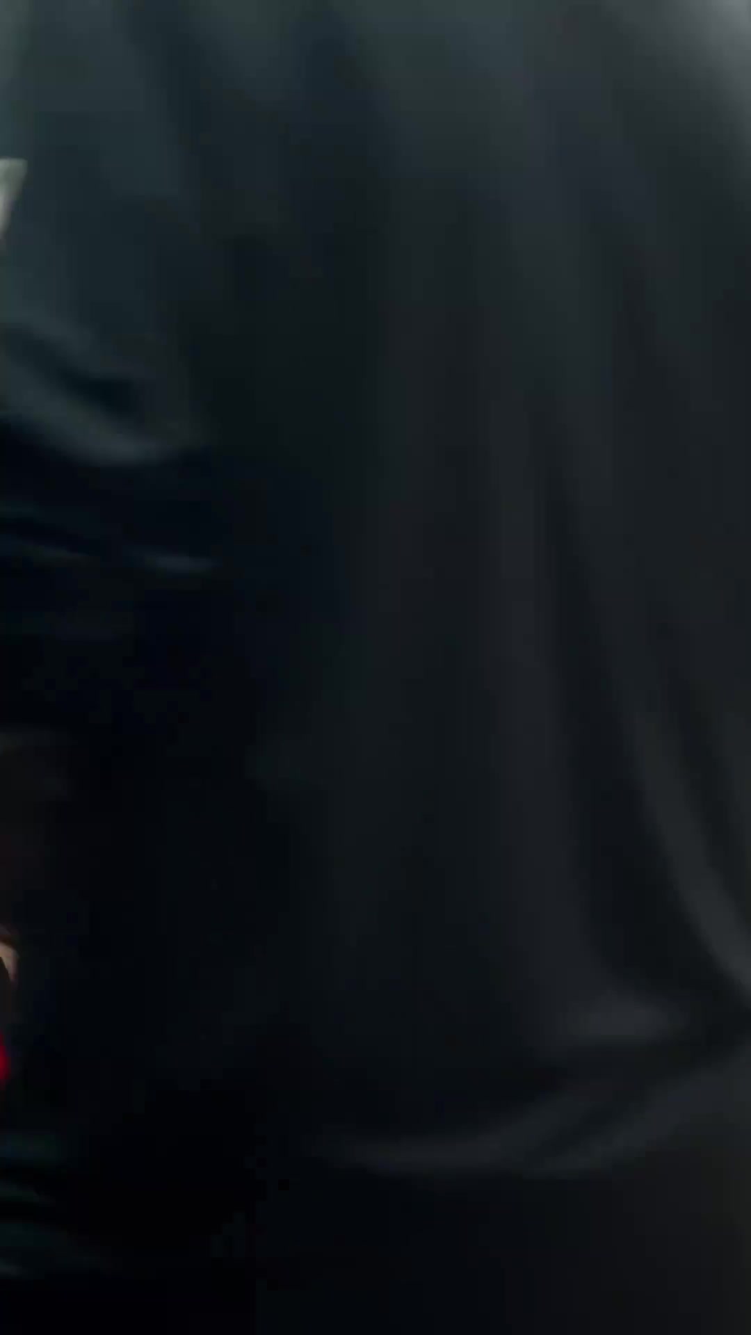 杨瀚森赛前和队友流畅沟通英语是真有进步