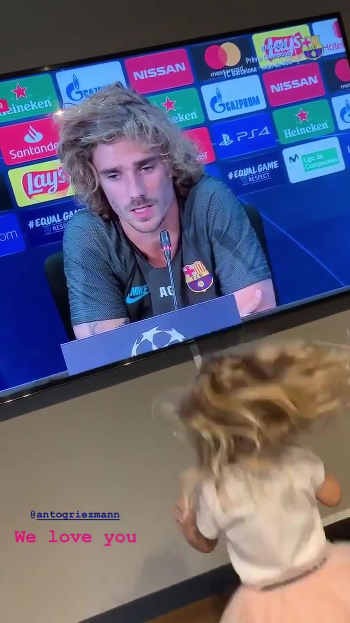 咋还鬼畜了呢名场面格里兹曼女儿看到爸爸上电视