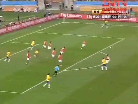 2010年贺炜怒批C罗这射门实在是目中无人队友都露出不满