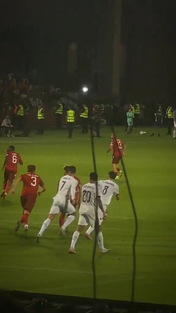 网友真是太疯狂了不敢相信40岁的C罗还有这样的冲刺速度