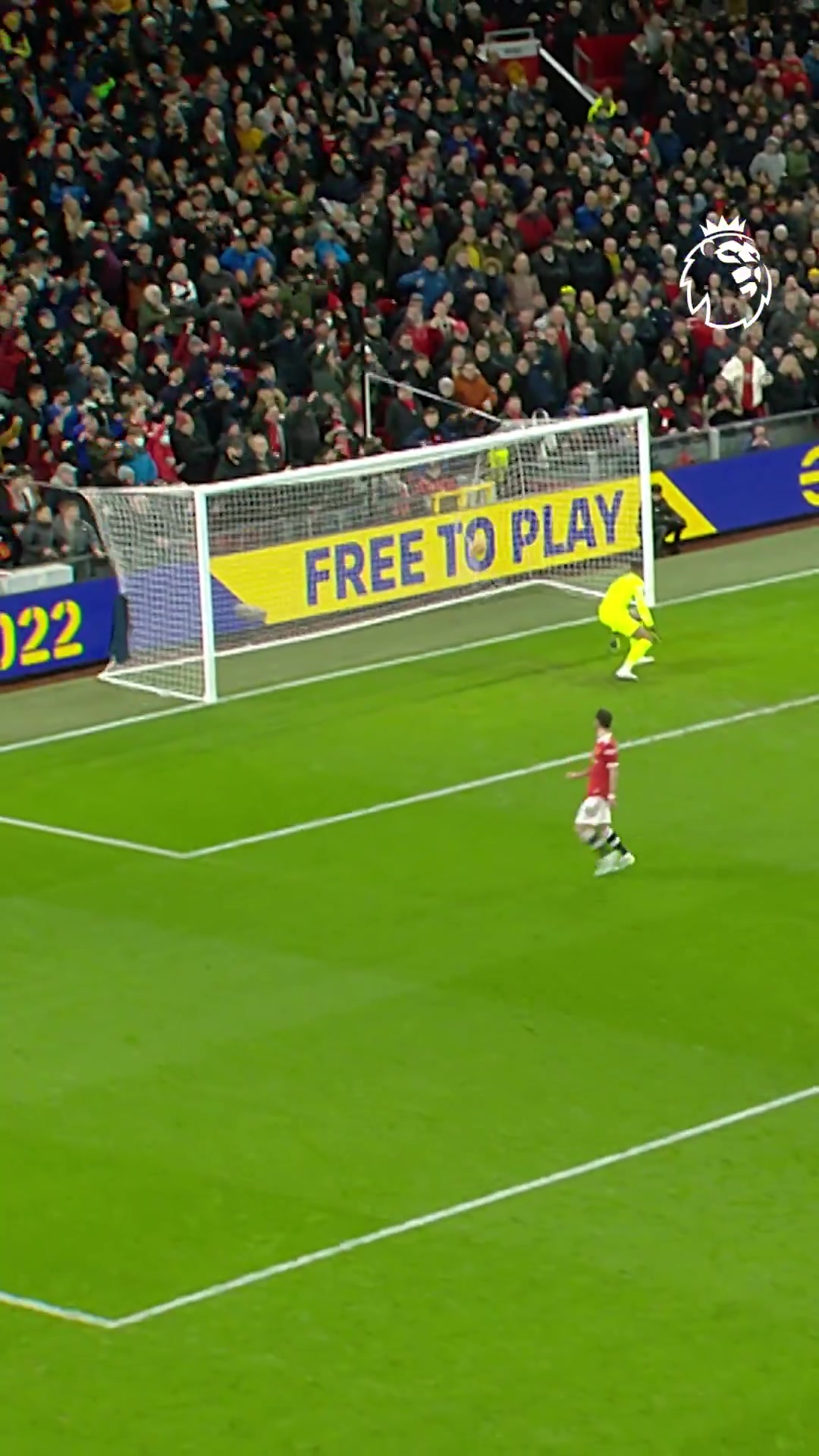 忆往昔C罗当年对阵布莱顿的进球