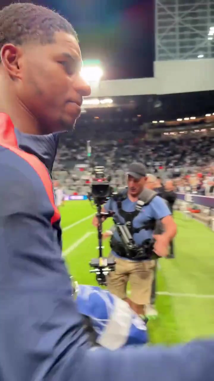 回到英伦的拉师傅是MVP拉什福德梅开二度助巴萨欧冠开门红