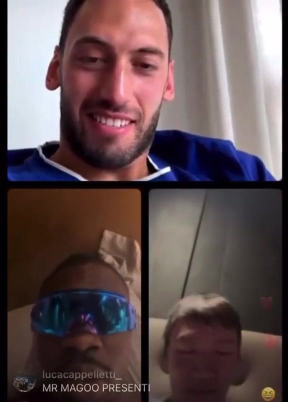 恰20和小图拉姆连麦时曾向张康阳要礼物我俩都是零元购送的