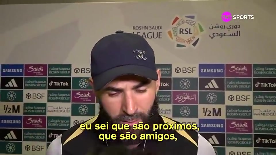 本泽马C罗说自己历史最佳那是他的想法大罗是我心中第一