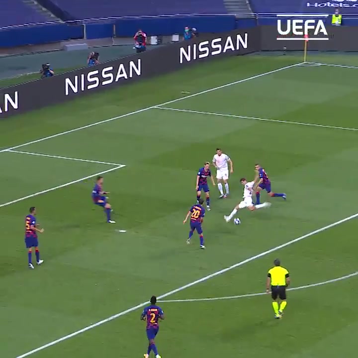 5年前的今天-欧冠四分之一决赛拜仁8-2大胜巴萨