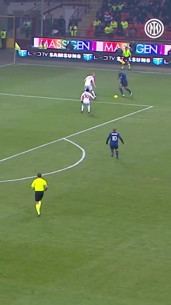 摆腿幅度真的小重温斯内德国米生涯这次精彩远射