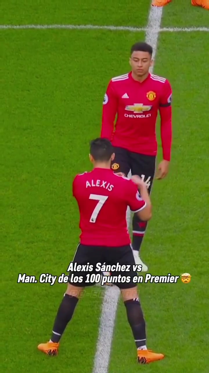 曼市德比经典逆转这场比赛桑切斯的表现很是亮眼