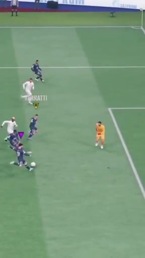 这俩关系是真好啊名场面姆巴佩游戏中用梅西打进一球