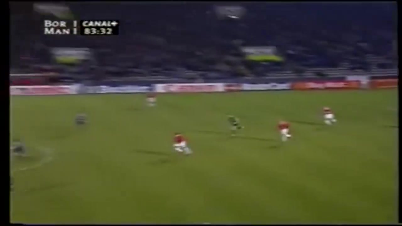 单枪匹马直捣黄龙索尔斯克亚这个停球太潇洒了