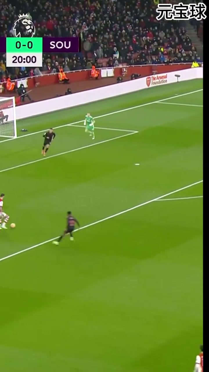 一下不多行云流水阿森纳标准的美丽足球同频滑跪庆祝