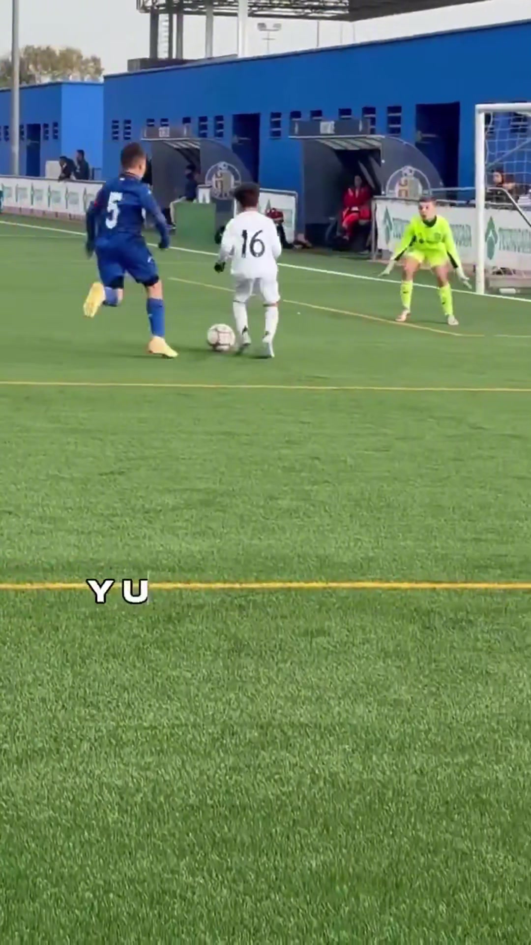 国外皇马球迷博主11岁皇马天才米拉莱斯记住这个名字