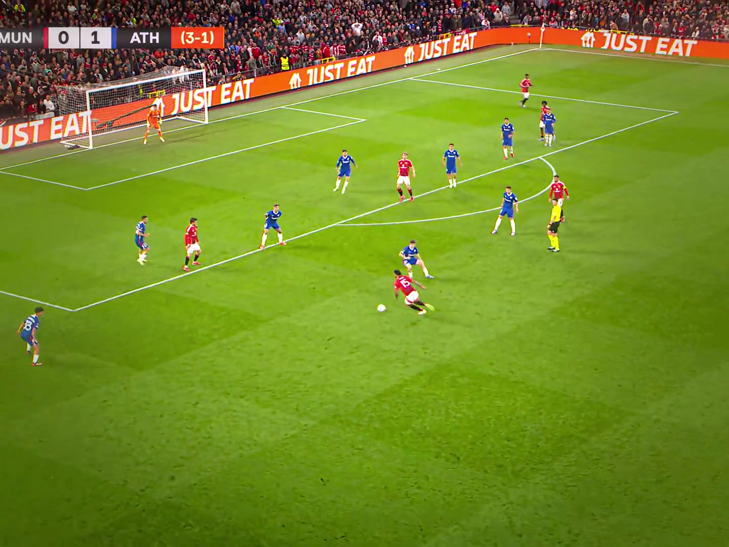 曼联球迷他只是伤病多并不是技术菜