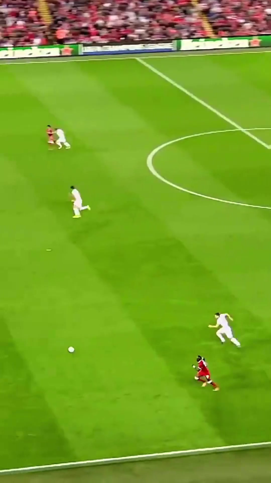 利物浦美丽足球一次快攻带你领会团队配合的最高境界