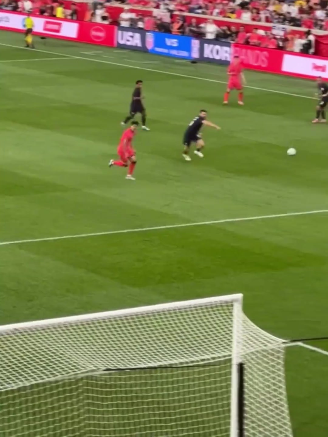 风骚跑位孙兴慜前插小角度破门传射建功韩国20美国