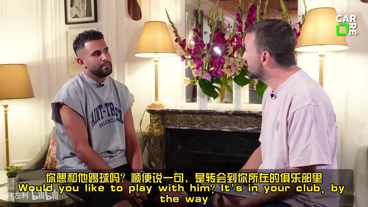 马赫雷斯梅西是我们榜样和童年一部分希望他来国民踢10号