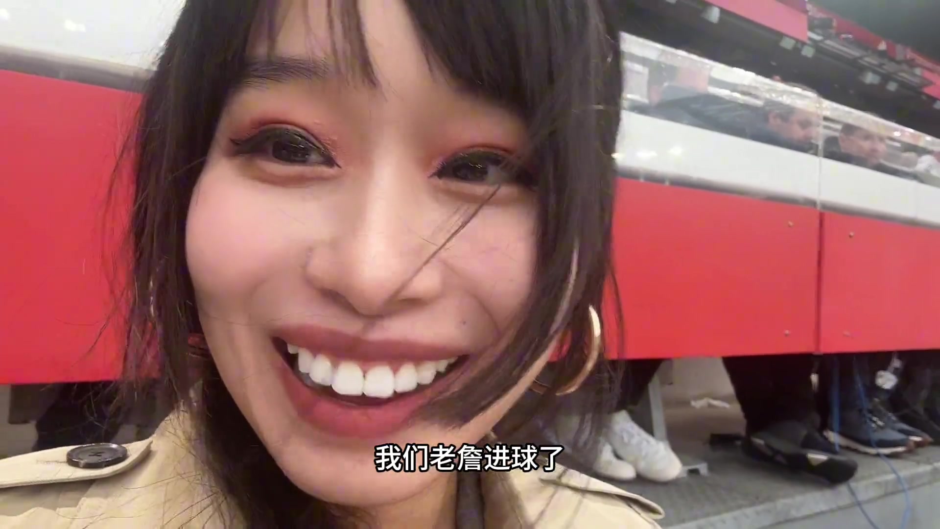 大老师看到姆贝莫进球后整个人都笑坏了马奎尔进球后差点哭出来